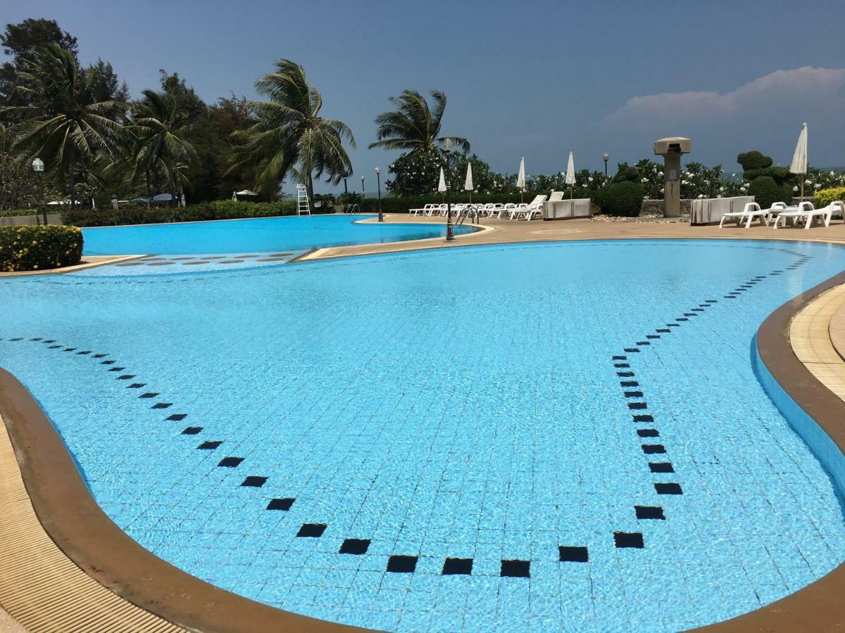 Cha-Am Beach Club ภายนอก รูปภาพ